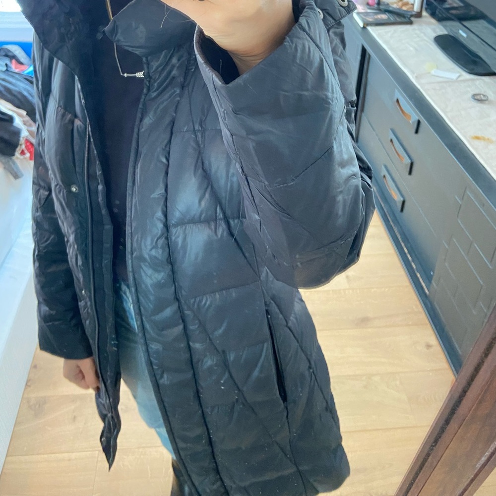 Lightweight puffer jacket - Picture 2 of 4